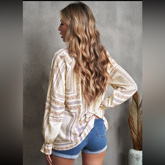 Beige V neck Lantern Sleeve Drawstring Tribal Print Blouse - Picture 3 of 7